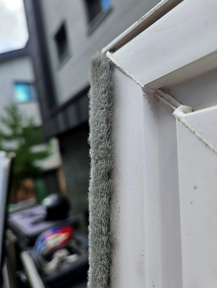 일산 백석동 방충망 교체 시공 사진 3